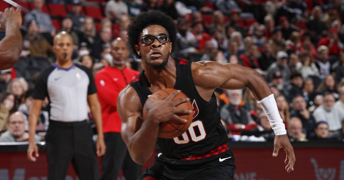 Jazz vence a Blazers a pesar de sus mejores resultados como novato