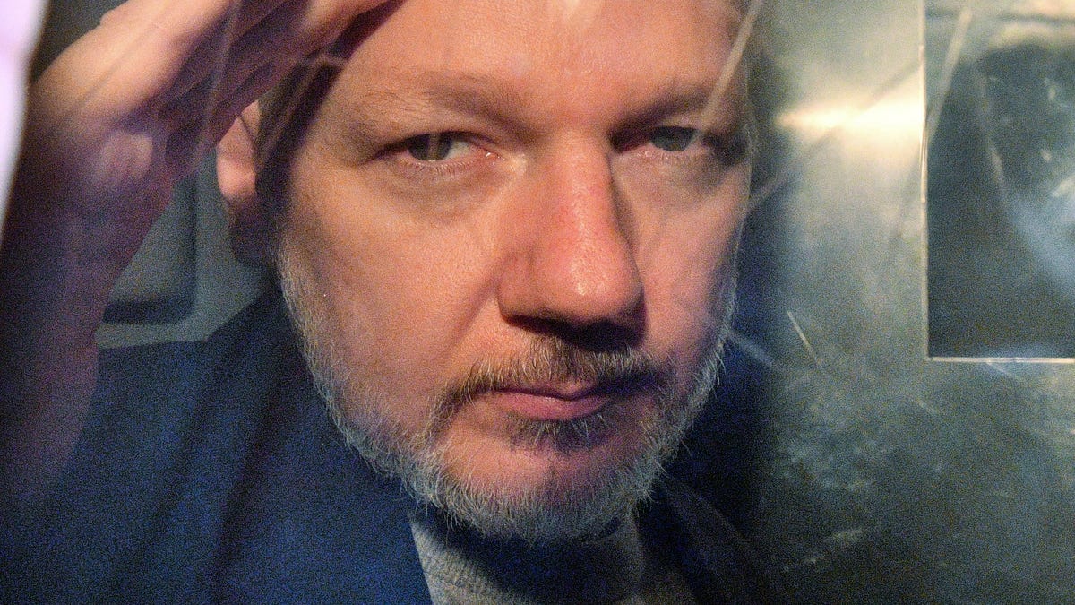 El fundador de WikiLeaks gana la solicitud de extradición a EE.UU.