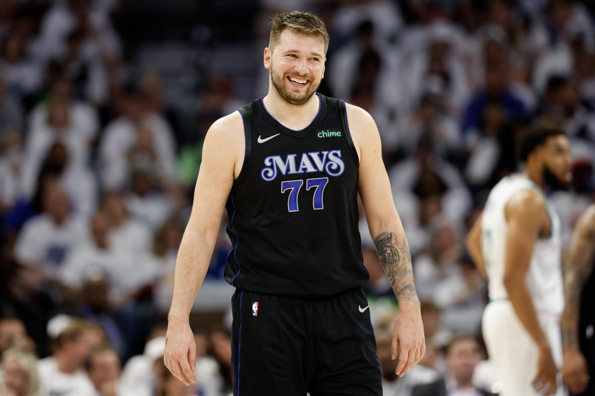 NBA Playoffs: Luka Doncic mete 32 y el gol del triunfo lidera a los Mavericks 2-0