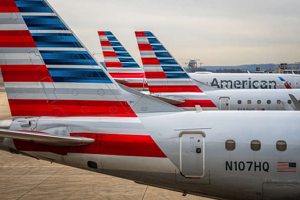 American Airlines rebaja sus previsiones y dice que su director comercial se marchará