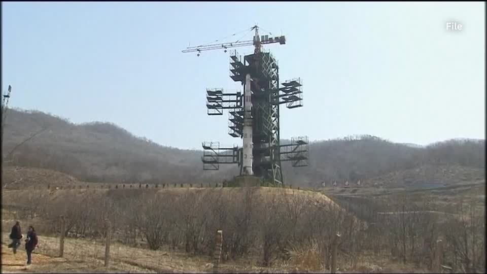 El lanzamiento de un satélite de Corea del Norte termina en explosión