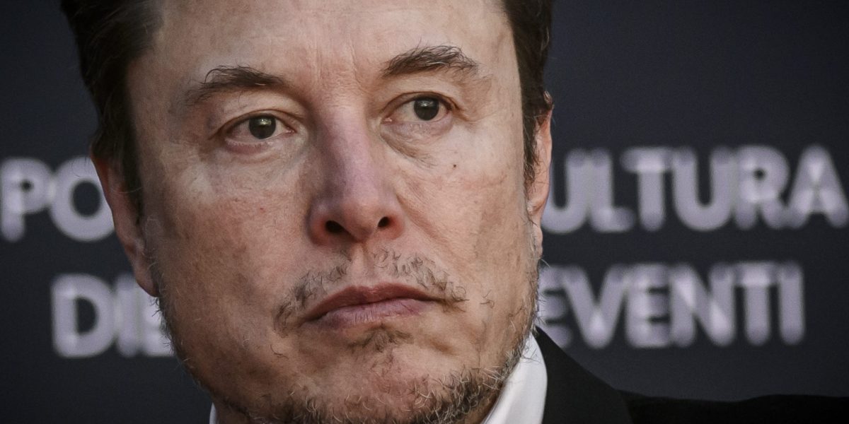 Los inversores chocan por el paquete salarial de 46.000 millones de dólares de Elon Musk: ‘La junta directiva aún no ha confirmado si Tesla tiene un CEO a tiempo completo’