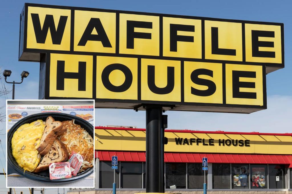 Waffle House aumenta los salarios de los trabajadores a  la hora después de las protestas laborales y los precios del menú suben