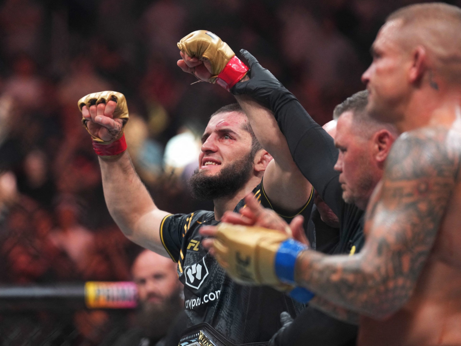 Islam Makhachev defiende con éxito su título de peso ligero en UFC 302 |  noticias del boxeo