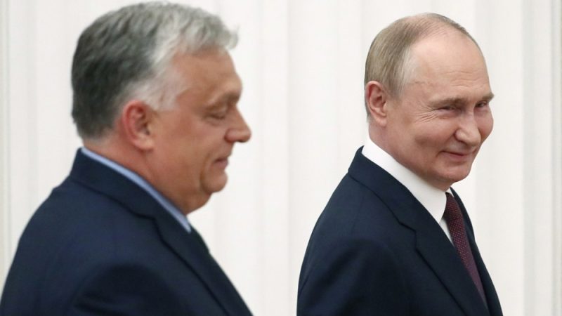 Putin dice a Orban que Ucrania debe rendirse si quiere la paz – Euractiv