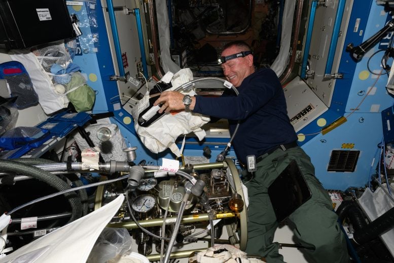 Butch Wilmore, piloto de pruebas de la tripulación de vuelo de Boeing