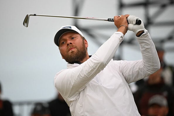 Daniel Brown lidera a Shane Lowry tras la primera ronda del Open Championship