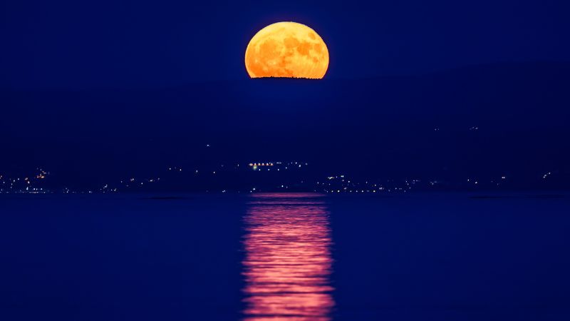 La luna llena de julio alcanzará su punto máximo a tiempo para el aniversario del alunizaje del Apolo 11