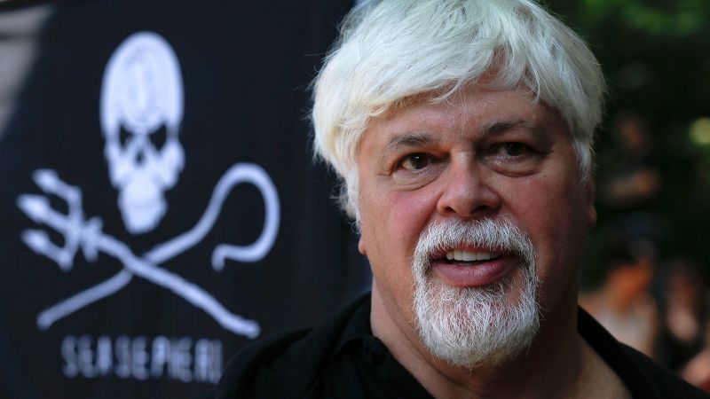 Paul Watson: activista contra la caza de ballenas arrestado en Groenlandia y enfrenta extradición a Japón, según Greenland Wildlife Conservancy