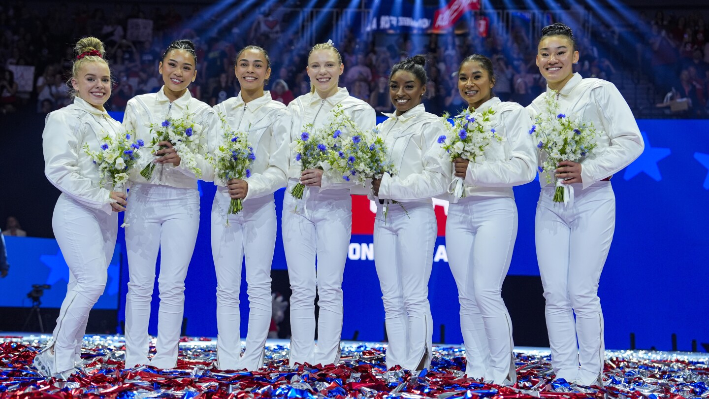 Simone Biles se clasifica para los Juegos Olímpicos de 2024 y gana los Trials de EE. UU.