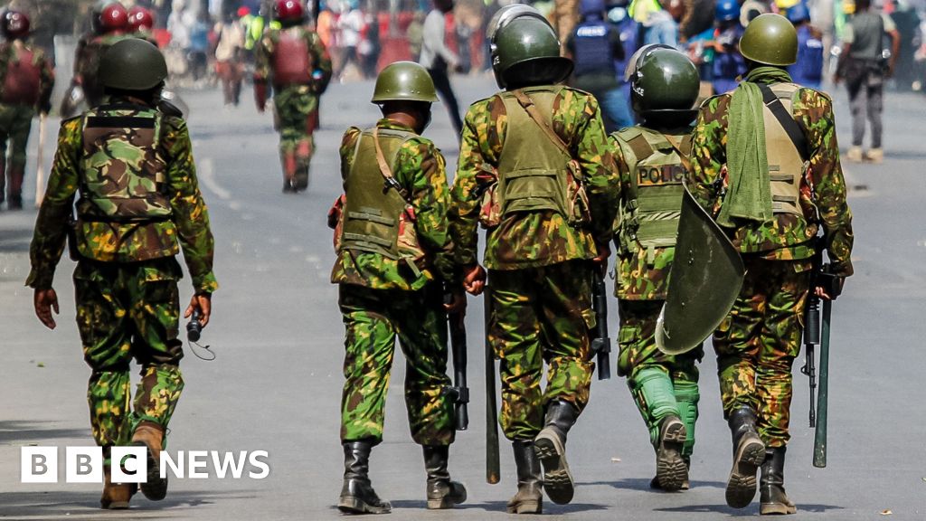 Vertedero de Mukuru: la policía de Kenia se trasladó a otro lugar después de que se descubrieron partes del cuerpo