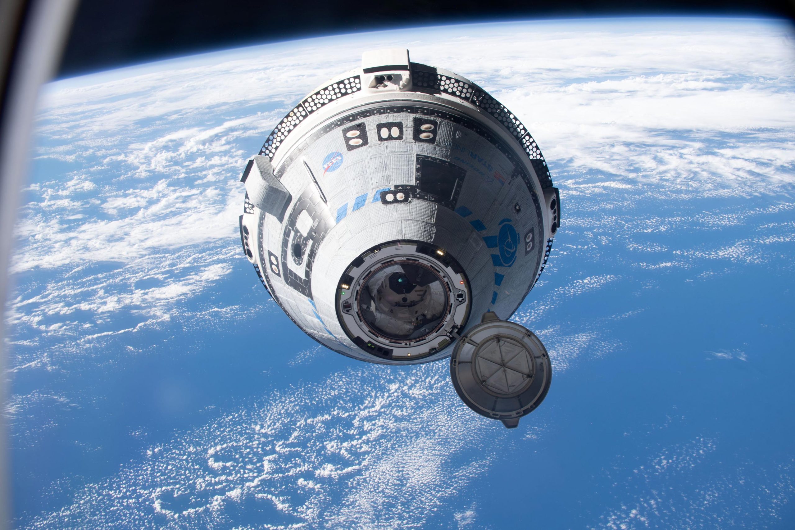 La NASA devuelve el Boeing Starliner a la Tierra sin astronautas