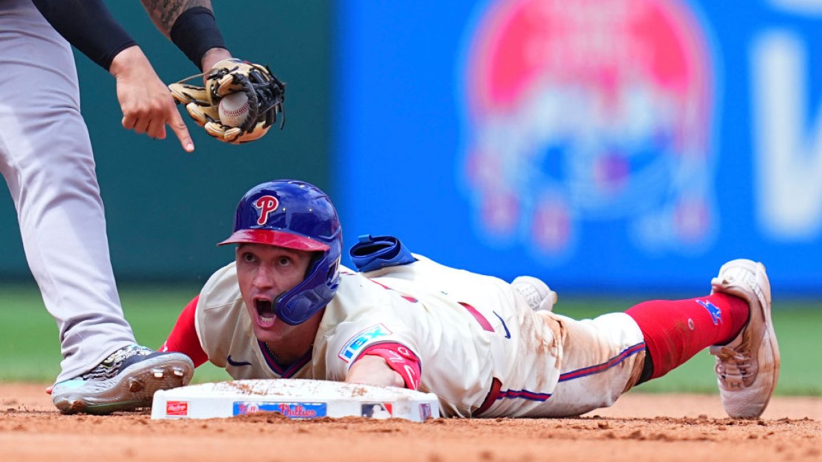 Austin Hayes se une a la lista de lesionados en una serie de movimientos en el roster de los Filis – NBC Sports Philadelphia