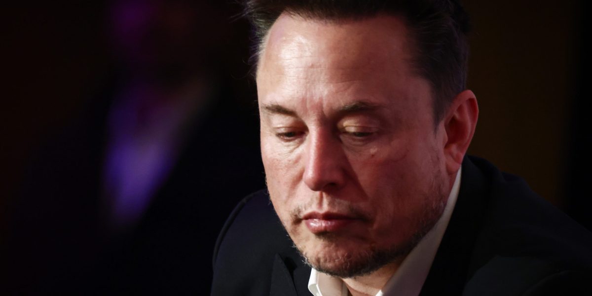 El acuerdo de Elon Musk con Twitter podría ser el peor acuerdo de compra apalancada para bancos desde Lehman, lo que aumenta los riesgos para Tesla.