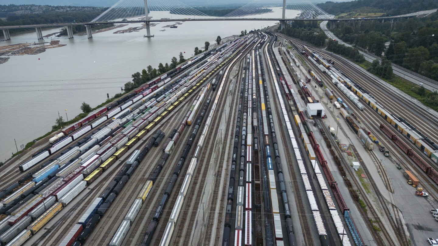 El principal tráfico ferroviario de mercancías de Canadá se ha detenido debido a los esfuerzos de los funcionarios.