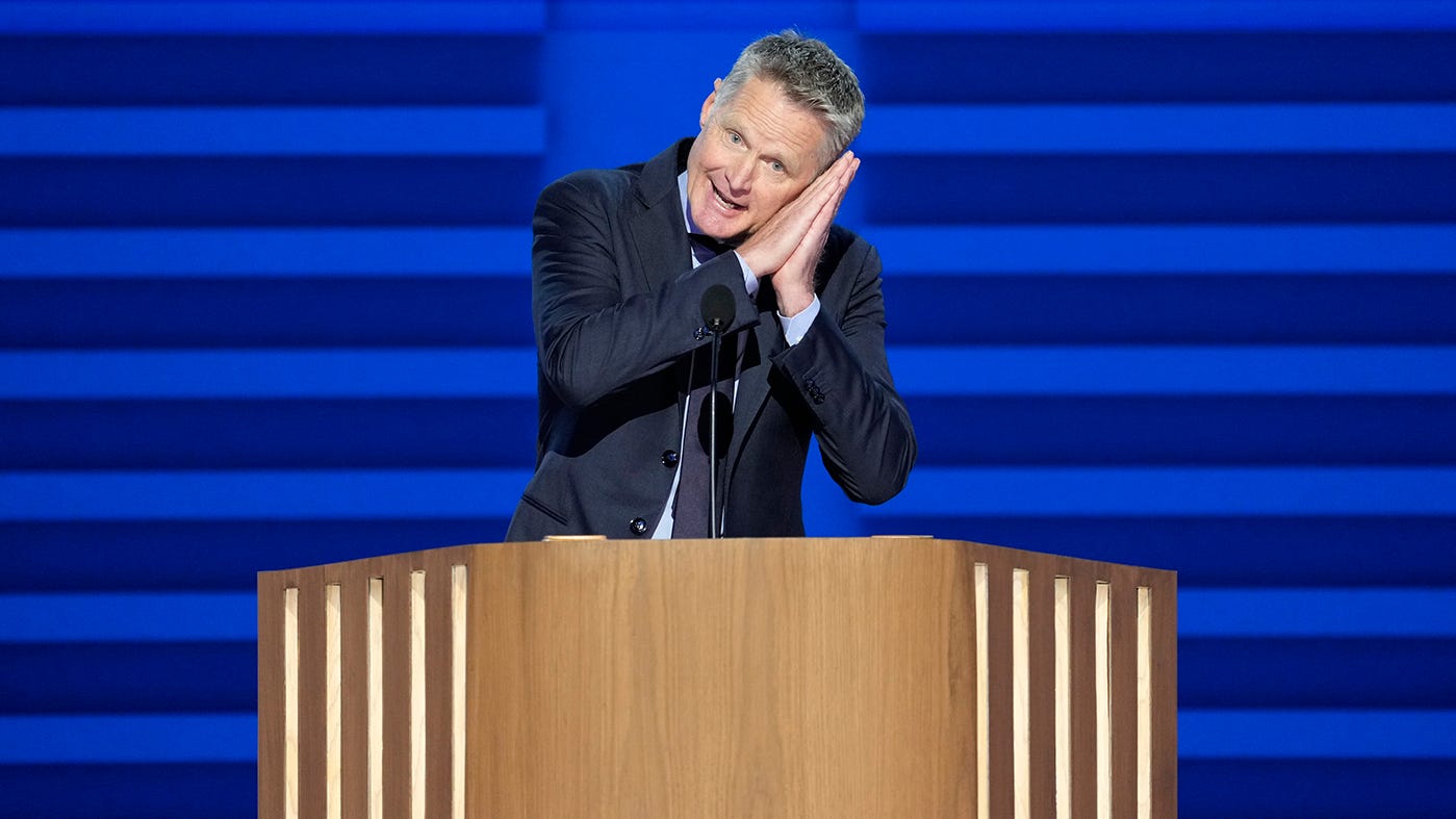 Steve Kerr apoya a Kamala Harris en la Convención Nacional Demócrata y denuncia a Donald Trump